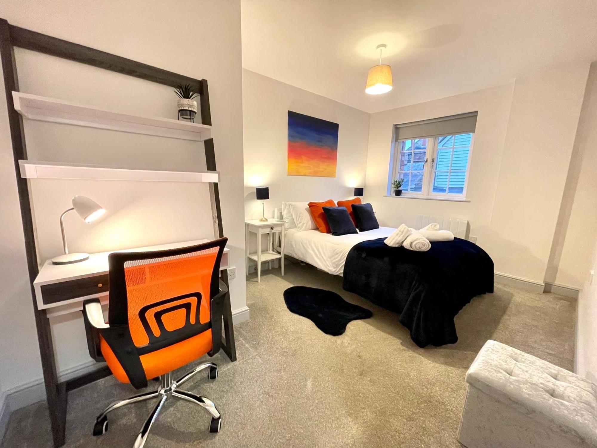 Bright & Cosy One Bedroom Apartment - 2 Beds - Perfect Base In Бишопс-Стортфорд Экстерьер фото